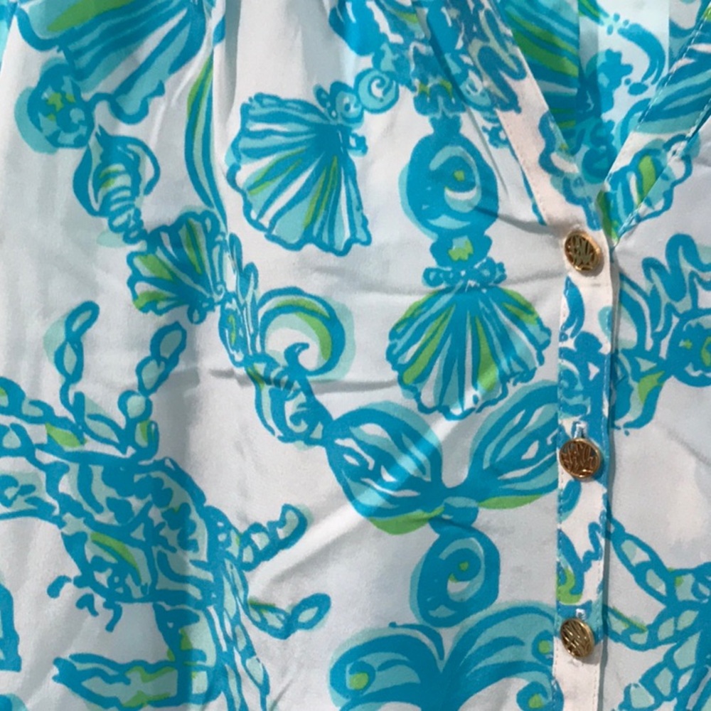 LILLY PULITZER ELSA CRABBY DAY BLUE WHITE SILK TOP - Picture 6 of 7